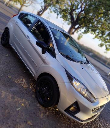 FORD FIESTA 1.6 TI-VCT FLEX SE MANUAL